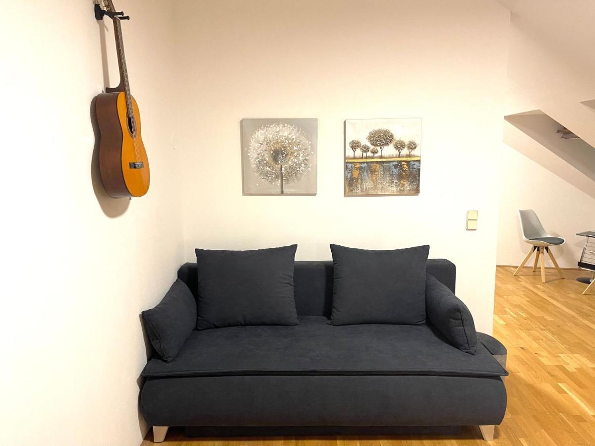 Klimatisiertes, Ruhiges Dachgeschoss Cityapartment Im Zentrum Wiens Vienna