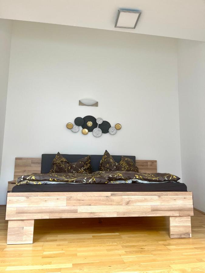 Appartamento Klimatisiertes, Ruhiges Dachgeschoss Cityapartment Im Zentrum Wiens *